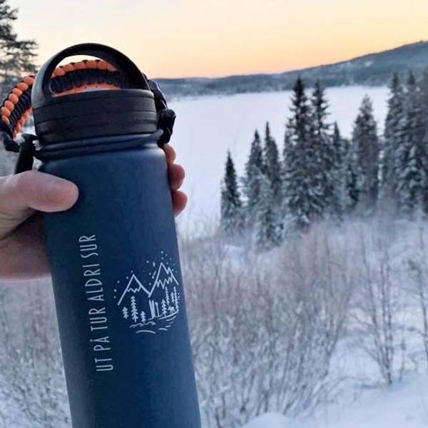 Hovedbilde Termoflaske, Ut på tur aldri sur, blå