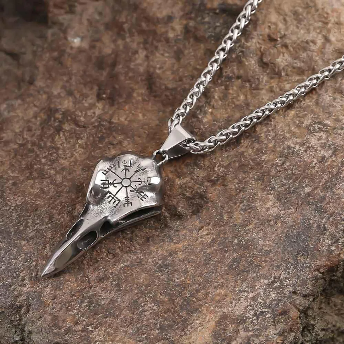 Viking necklace, Raven's skull
