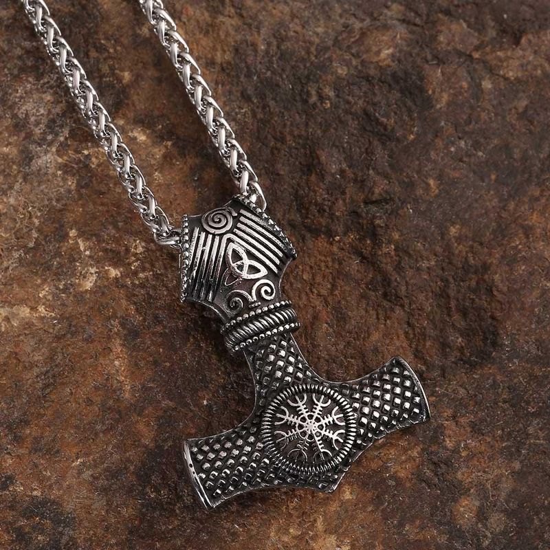 Vikingsmykke, Thors hammer med Vegviser