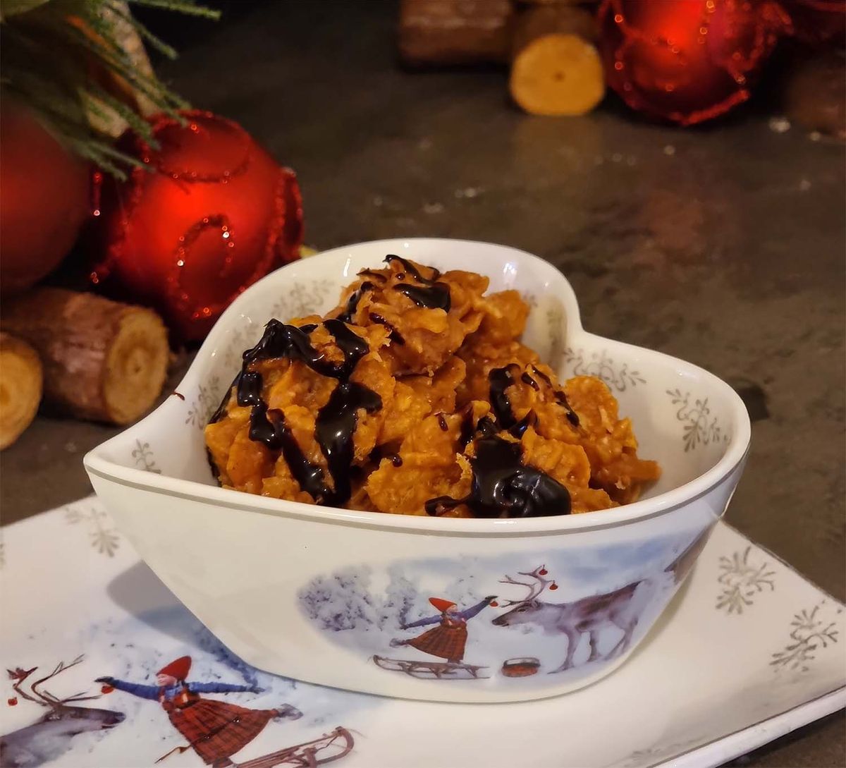 Heart shaped bowl, the Christmas Wish