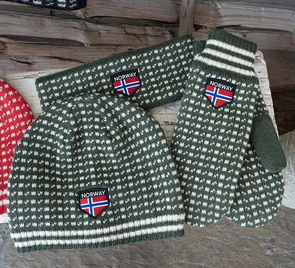 Main Image Knitted mittens Islender, green/white