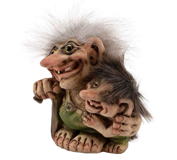 Main Image Troll grandfather with grandchild (Troll #229)